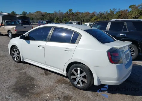 2012 Nissan Sentra 2.0 Sr из США, поврежденный, VIN 3N1AB6APXCL682165
